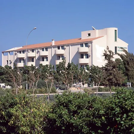 Mandalena Hotel 3*